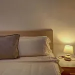SUNLIGHT spacious 3 double bed apartment